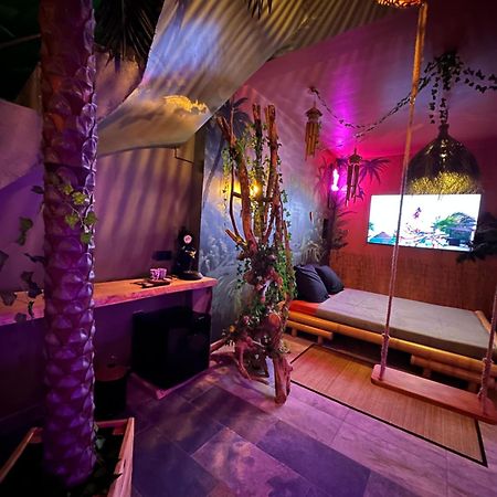 ダンケルク Jungle Spa Bed & Breakfast エクステリア 写真